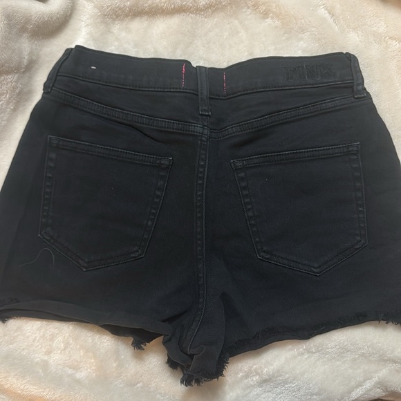 ✨Like New PINK black shorts✨❤️ - Picture 4 of 6